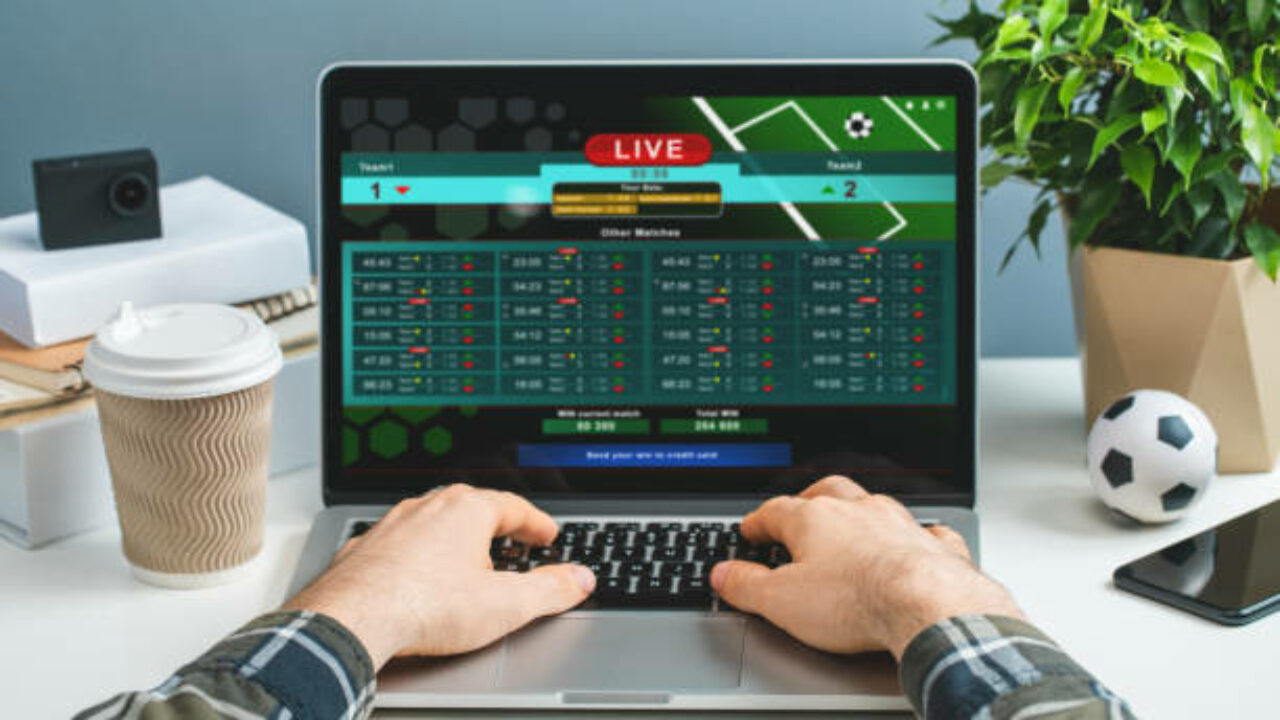 Risk Management Strategies for Sports Betting on Toto Major Sites