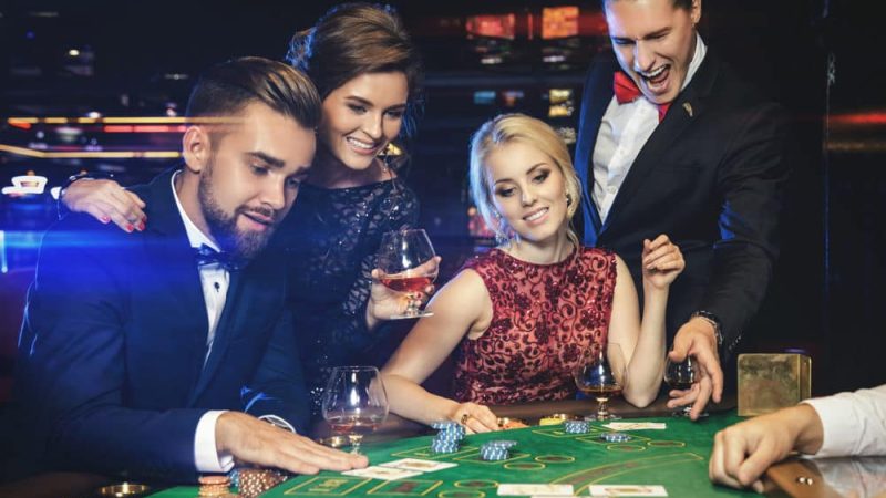 How do online slot sites influence your bets with clever language?